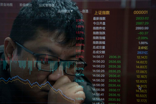 Kinh tế Trung Quốc bắt đầu đối diện với “thập kỷ mất mát”?