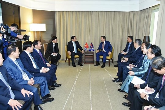 Việt Nam – Campuchia nhất trí nâng cao hiệu quả hợp tác kinh tế thương mại