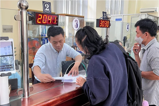 TP.HCM tăng cường ứng dụng công nghệ thông tin, chuyển đổi số trong công tác quản lý phí, lệ phí TP.HCM tăng cường ứng dụng công nghệ thông tin, chuyển đổi số trong công tác quản lý phí, lệ phí