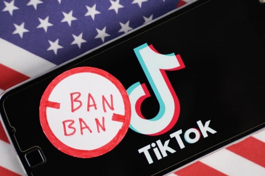 Ủy ban của Hạ viện Mỹ chính thức yêu cầu tập đoàn Trung Quốc thoái vốn khỏi TikTok Ủy ban của Hạ viện Mỹ chính thức yêu cầu tập đoàn Trung Quốc thoái vốn khỏi TikTok