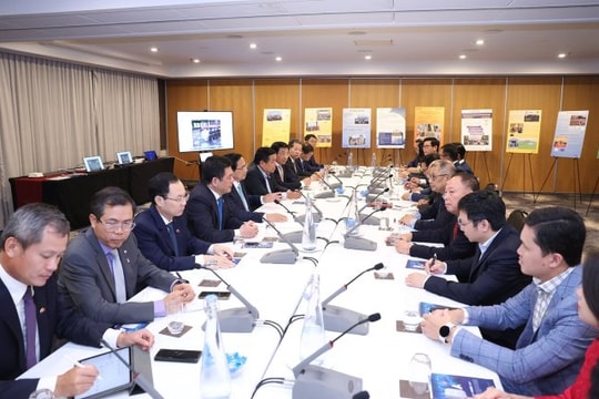 Doanh nhân Việt tại Úc góp ý phát triển đất nước