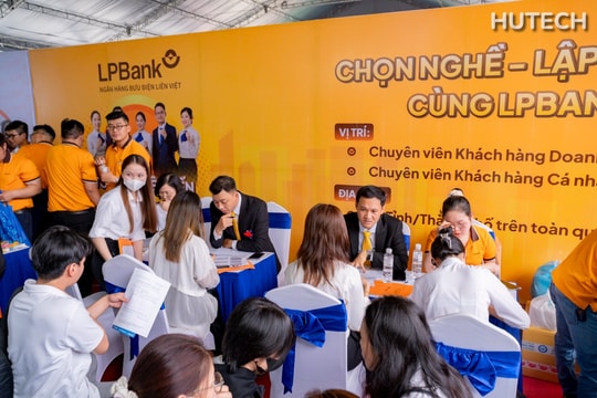 Hơn 5.200 vị trí việc làm cho khối ngành kinh tế tại Đại học HUTECH Hơn 5.200 vị trí việc làm cho khối ngành kinh tế tại Đại học HUTECH