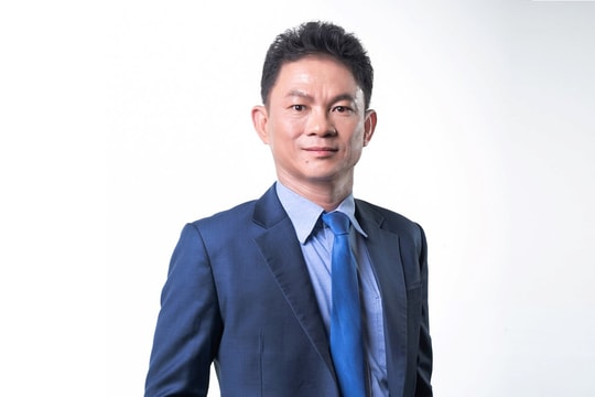 Xây dựng tượng đài doanh nhân là hoạt động ý nghĩa, chưa ai làm Xây dựng tượng đài doanh nhân là hoạt động ý nghĩa, chưa ai làm