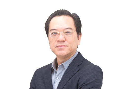 Khích lệ tinh thần kinh doanh qua tượng đài doanh nhân