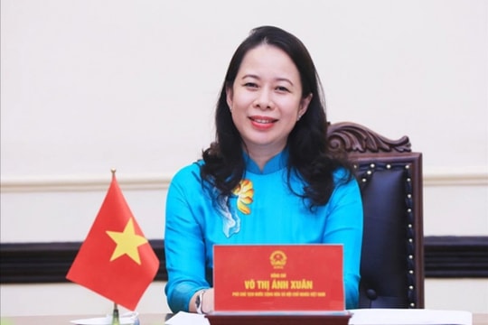 Bà Võ Thị Ánh Xuân giữ chức quyền Chủ tịch nước Bà Võ Thị Ánh Xuân giữ chức quyền Chủ tịch nước