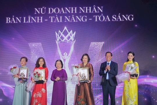 Vinh danh nữ doanh nhân xuất sắc tại TP.HCM Vinh danh nữ doanh nhân xuất sắc tại TP.HCM