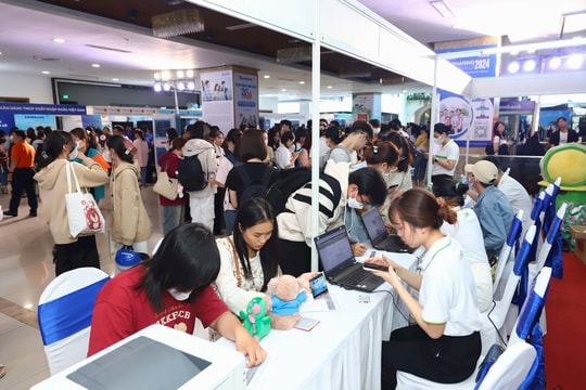 Gần 6 tỷ đồng đóng góp cho thế hệ tương lai, kết nối hơn 5 ngàn cơ hội việc làm Gần 6 tỷ đồng đóng góp cho thế hệ tương lai, kết nối hơn 5 ngàn cơ hội việc làm