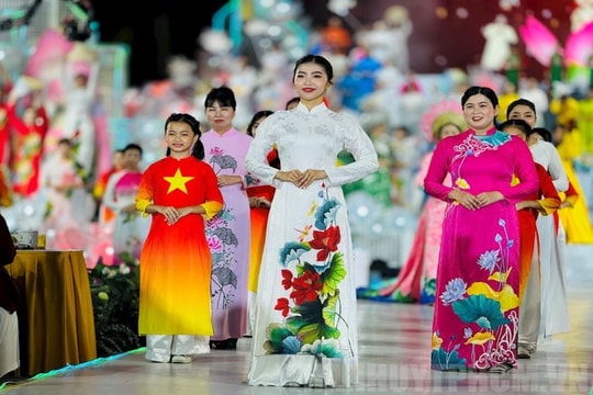 480.000 lượt khách quốc tế tham gia Lễ hội Áo dài TP.HCM lần thứ 10 năm 2024