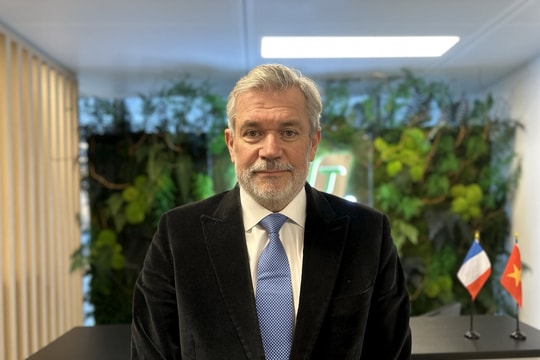 Lãnh đạo tập đoàn công nghệ 10 tỷ USD trở thành Giám đốc FPT Pháp