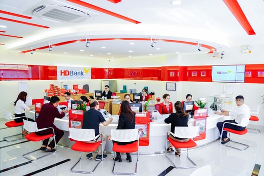 HDBank tiếp tục tăng trưởng cao, tiên phong phát triển bền vững HDBank tiếp tục tăng trưởng cao, tiên phong phát triển bền vững
