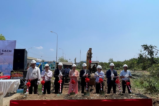 Khởi công nhà máy nước sạch Cù lao Tam Hiệp với kinh phí 31 tỷ đồng Khởi công nhà máy nước sạch Cù lao Tam Hiệp với kinh phí 31 tỷ đồng
