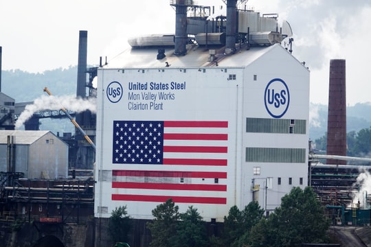 Cổ đông US Steel chấp thuận bán công ty cho Nippon Steel
