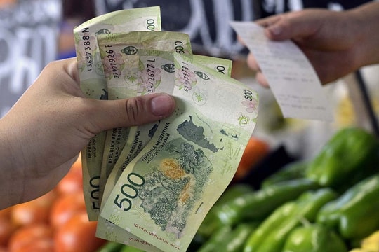 Người dân Argentina không tin lạm phát giảm như Chính phủ nói Người dân Argentina không tin lạm phát giảm như Chính phủ nói