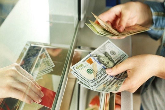TP.HCM kiểm tra hoạt động của các đại lý đổi ngoại tệ TP.HCM kiểm tra hoạt động của các đại lý đổi ngoại tệ