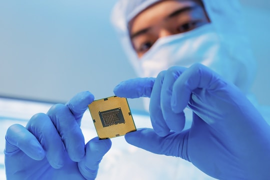Trung Quốc muốn các hãng xe đẩy mạnh dùng chip nội Trung Quốc muốn các hãng xe đẩy mạnh dùng chip nội