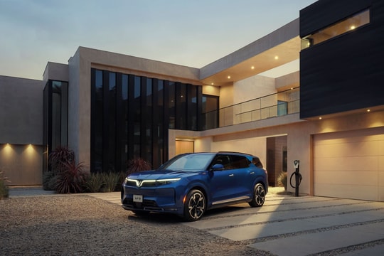 VinFast công bố chính sách chăm sóc đặc biệt cho dòng xe cao cấp VF 9