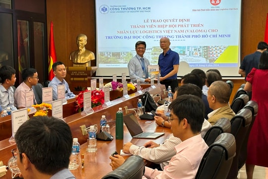 Đẩy mạnh nâng cao năng lực và chất lượng đào tạo nguồn nhân lực ngành logistics Đẩy mạnh nâng cao năng lực và chất lượng đào tạo nguồn nhân lực ngành logistics