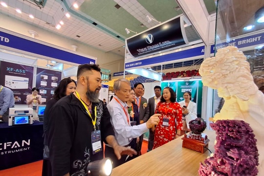 Thị trường đá quý Việt Nam nhiều tiềm năng