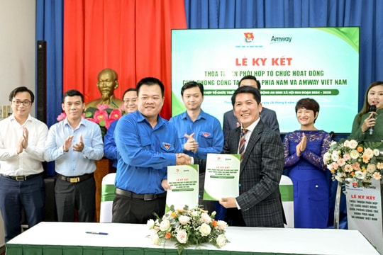 Nhiều hoạt động hỗ trợ cộng đồng giúp nâng cao lòng yêu nước Nhiều hoạt động hỗ trợ cộng đồng giúp nâng cao lòng yêu nước
