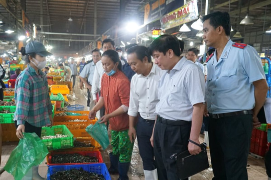 TP.HCM tăng cường công tác bảo đảm an toàn thực phẩm