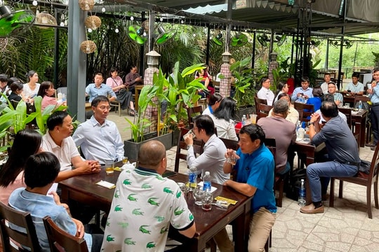 Doanh nhân quận 7 được giao lưu, lắng nghe chia sẻ về các chính sách dành cho doanh nghiệp