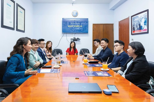 Khát vọng F2 Khát vọng F2