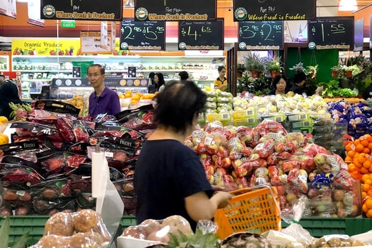 Singapore giữ nguyên lãi suất lần thứ 5 liên tiếp