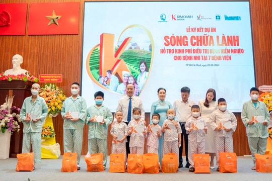 "Quỹ Khởi sự từ tâm" hỗ trợ 10 tỷ đồng kinh phí điều trị trẻ em mắc bệnh hiểm nghèo "Quỹ Khởi sự từ tâm" hỗ trợ 10 tỷ đồng kinh phí điều trị trẻ em mắc bệnh hiểm nghèo