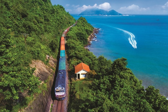 Đường sắt tăng nhiều tàu khách, giảm giá vé dịp Lễ Quốc khánh 2/9