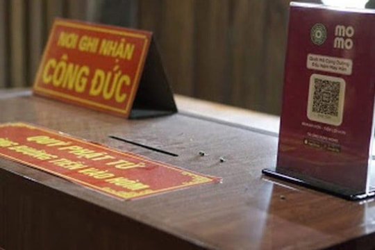 Thủ tướng chỉ đạo tăng cường quản lý tiền công đức, tài trợ tại các di tích