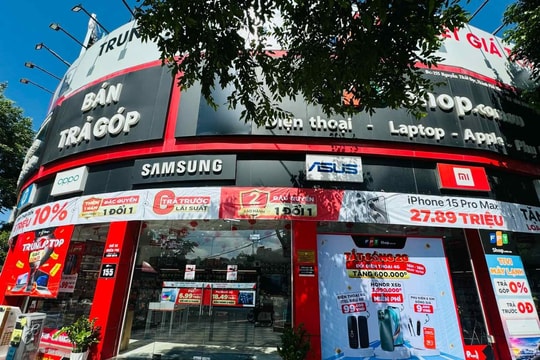 FPT Shop thu cũ máy 2G và tặng kèm nhiều ưu đãi khi ‘lên đời’ máy 4G FPT Shop thu cũ máy 2G và tặng kèm nhiều ưu đãi khi ‘lên đời’ máy 4G