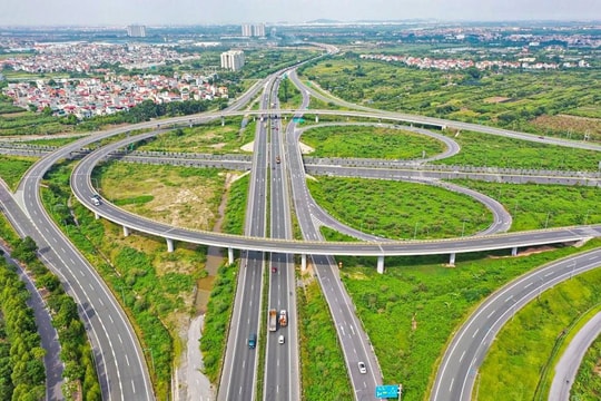 Huy động vốn cho phát triển hạ tầng giao thông Huy động vốn cho phát triển hạ tầng giao thông