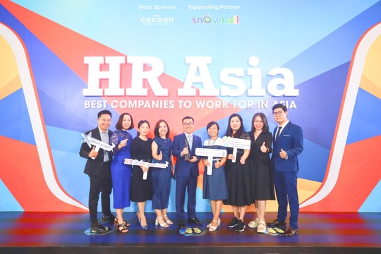 Lần thứ 6 liên tiếp, Manulife Việt Nam được vinh danh "Nơi làm việc tốt nhất châu Á" Lần thứ 6 liên tiếp, Manulife Việt Nam được vinh danh "Nơi làm việc tốt nhất châu Á"
