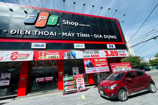 FPT Shop và F.Studio by FPT tặng 16.000 kính cường lực iPhone FPT Shop và F.Studio by FPT tặng 16.000 kính cường lực iPhone