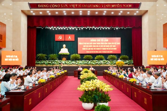 Tổng Bí thư, Chủ tịch nước Tô Lâm làm việc với Thành ủy TP.HCM Tổng Bí thư, Chủ tịch nước Tô Lâm làm việc với Thành ủy TP.HCM