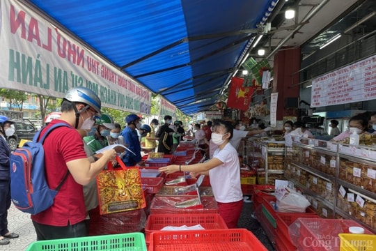Bộ Công Thương tăng cường kiểm soát thị trường dịp Tết Trung thu 2024 Bộ Công Thương tăng cường kiểm soát thị trường dịp Tết Trung thu 2024
