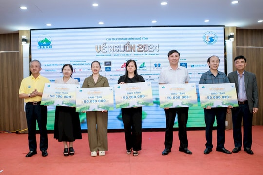 Giải golf Về nguồn 2024: Kết nối doanh nhân và lan tỏa tinh thần thiện nguyện