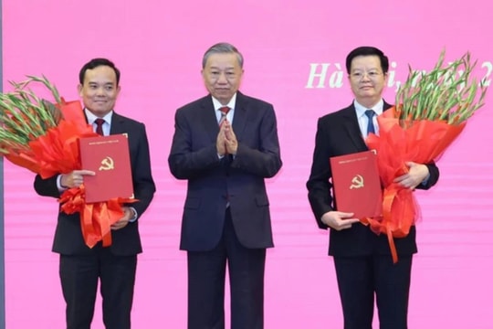 Tổng Bí thư, Chủ tịch nước Tô Lâm trao quyết định bổ nhiệm nhân sự mới Tổng Bí thư, Chủ tịch nước Tô Lâm trao quyết định bổ nhiệm nhân sự mới