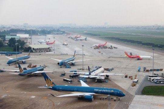 Bộ Giao thông Vận tải sẽ bình ổn giá vé máy bay Bộ Giao thông Vận tải sẽ bình ổn giá vé máy bay