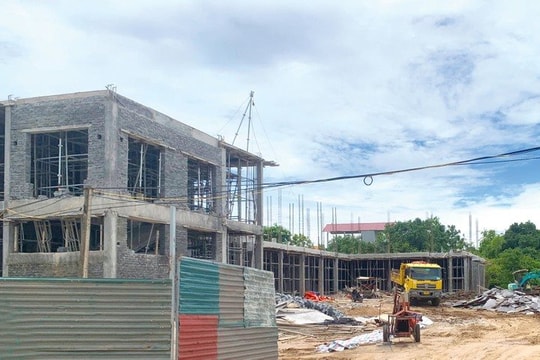 Gói thầu Trung tâm hành chính huyện Đông Anh (Hà Nội): Một nhà thầu đáp ứng tiêu chí khó Gói thầu Trung tâm hành chính huyện Đông Anh (Hà Nội): Một nhà thầu đáp ứng tiêu chí khó