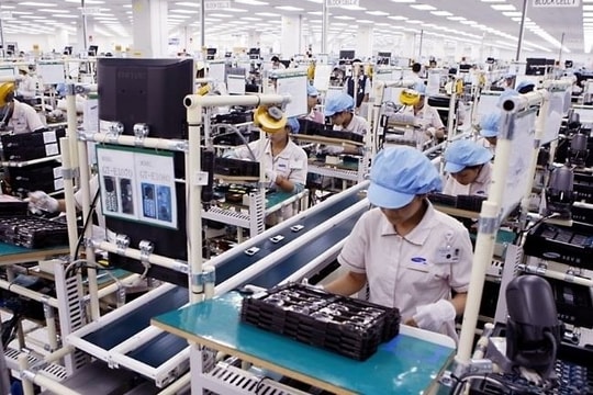 Xuất khẩu điện thoại và linh kiện sang Ấn Độ tăng gấp đôi so với cùng kỳ Xuất khẩu điện thoại và linh kiện sang Ấn Độ tăng gấp đôi so với cùng kỳ