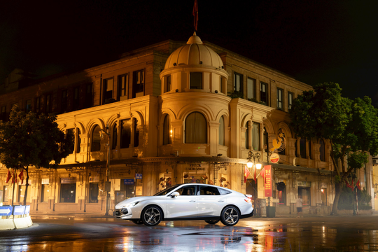 MG Việt Nam ra mắt MG7, giá từ 738 triệu đồng MG Việt Nam ra mắt MG7, giá từ 738 triệu đồng