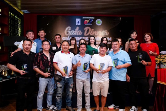 Giải tennis Thiên Kim lần 4 thu hút hơn 500 tay vợt doanh nhân, giám đốc tranh tài Giải tennis Thiên Kim lần 4 thu hút hơn 500 tay vợt doanh nhân, giám đốc tranh tài