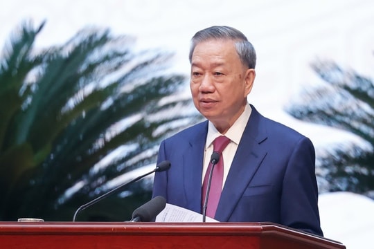 Tổng Bí thư, Chủ tịch nước Tô Lâm: Giáo dục cần tiếp tục hướng đến phát triển con người Tổng Bí thư, Chủ tịch nước Tô Lâm: Giáo dục cần tiếp tục hướng đến phát triển con người