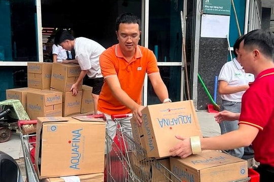 Hướng về đồng bào bị bão lũ, công ty công nghệ top 50 châu Á huỷ chương trình kỷ niệm ngày thành lập Hướng về đồng bào bị bão lũ, công ty công nghệ top 50 châu Á huỷ chương trình kỷ niệm ngày thành lập