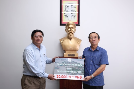 Lan toả tinh thần tiếp sức các em học sinh tới trường sau bão số 3 Lan toả tinh thần tiếp sức các em học sinh tới trường sau bão số 3