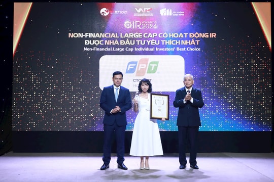 FPT giành “cú đúp” giải thưởng về IR FPT giành “cú đúp” giải thưởng về IR