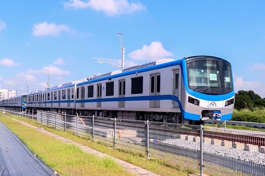 Tuyến Metro số 1 TP.HCM sẽ được vận hành vào tháng 12 Tuyến Metro số 1 TP.HCM sẽ được vận hành vào tháng 12