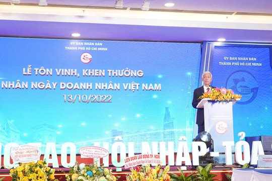 “Doanh nghiệp, doanh nhân TP.HCM tiêu biểu năm 2024”: Không chỉ ghi nhận mà còn là động lực và kỳ vọng