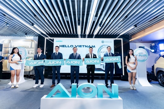 AION Việt Nam khai trương showroom đạt chuẩn toàn cầu và ra mắt hai mẫu xe mới AION Việt Nam khai trương showroom đạt chuẩn toàn cầu và ra mắt hai mẫu xe mới